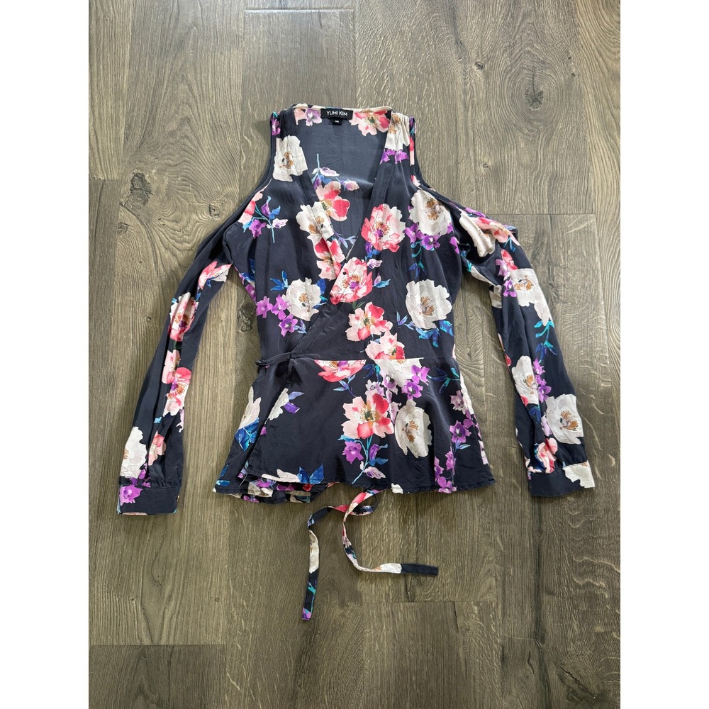Yumi Kim Silk Wrap Top XS Navy Blue Floral Cold Shoulder Long Sleeve Excellent